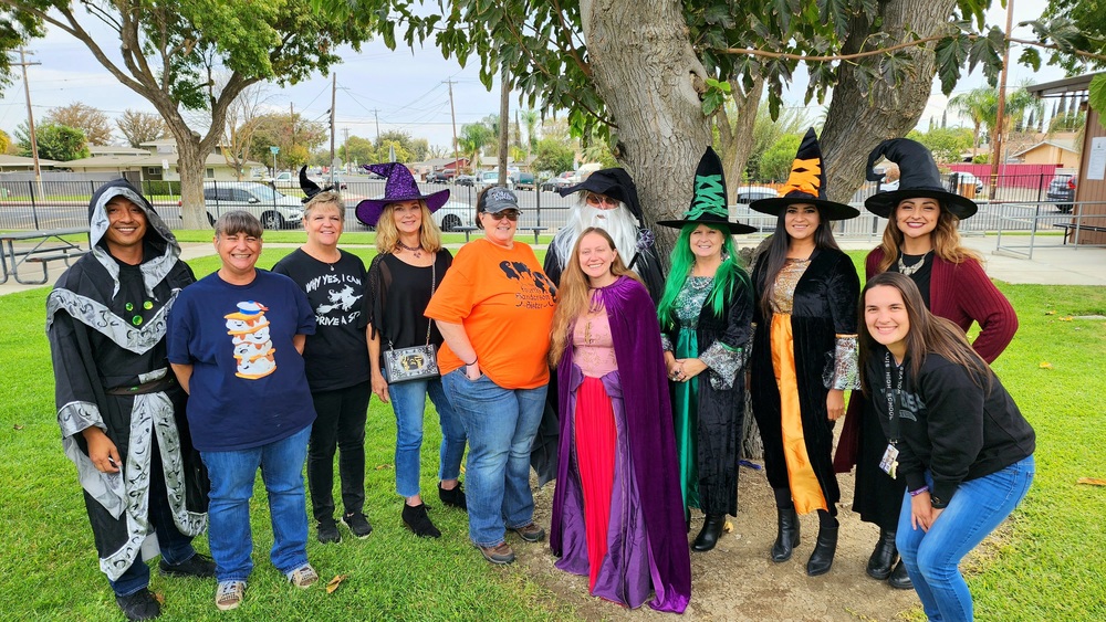halloween-22-23-san-luis-high